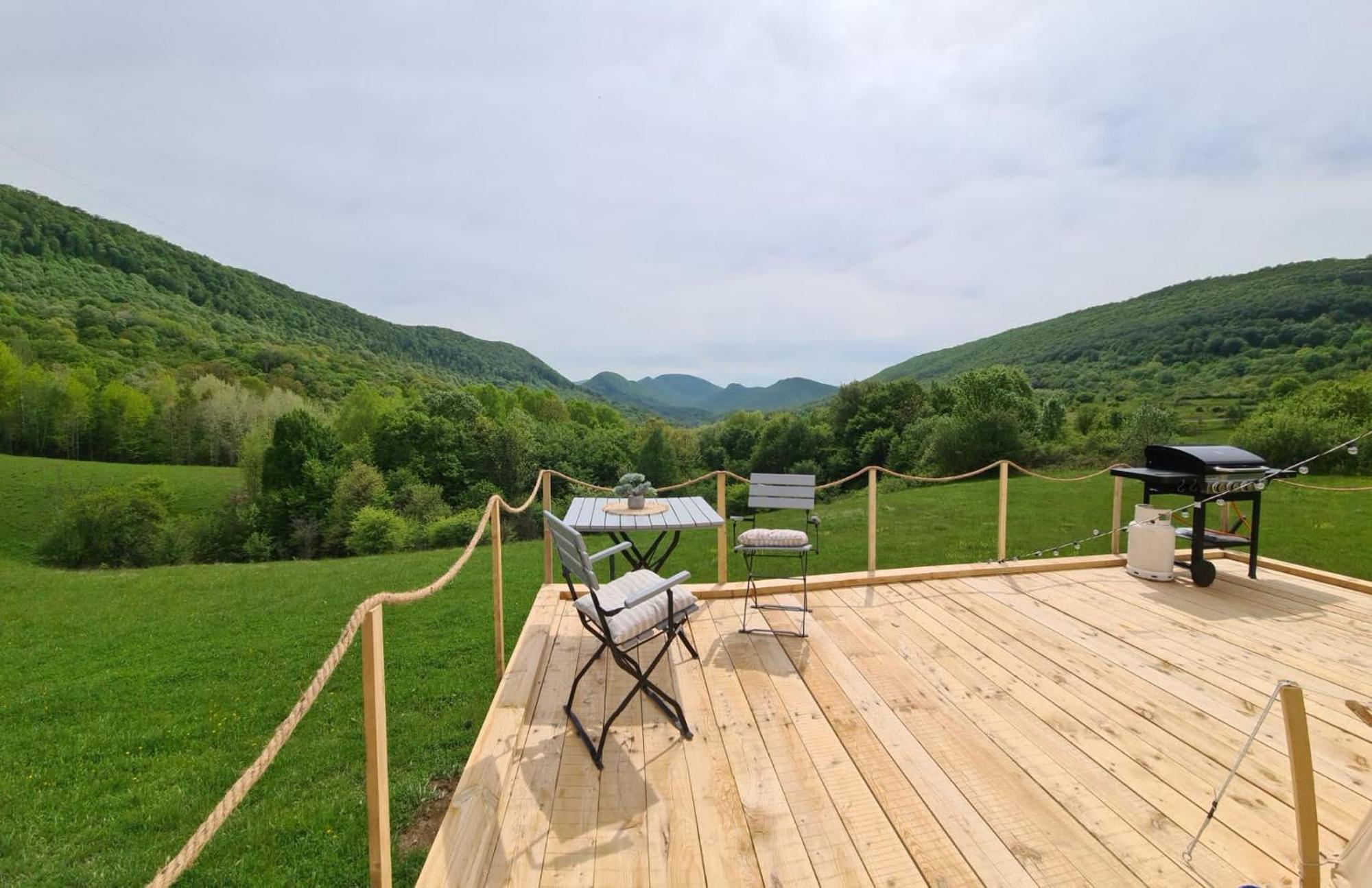 The Hunters Glamping Hotel Ciudanovita Ngoại thất bức ảnh